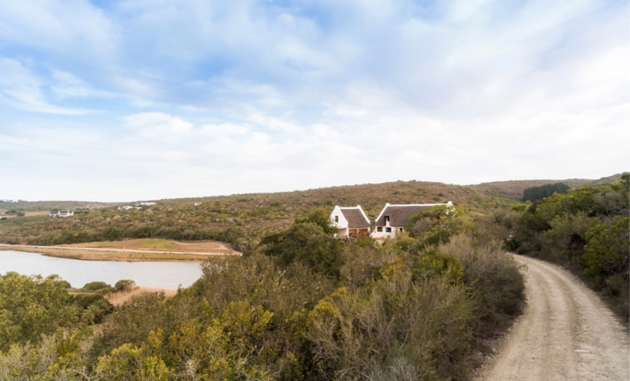 6 Bedroom Property for Sale in Stilbaai Rural Western Cape